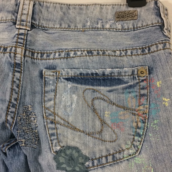 ❤️Silver brand distressed/embellished long shorts - Picture 3 of 8